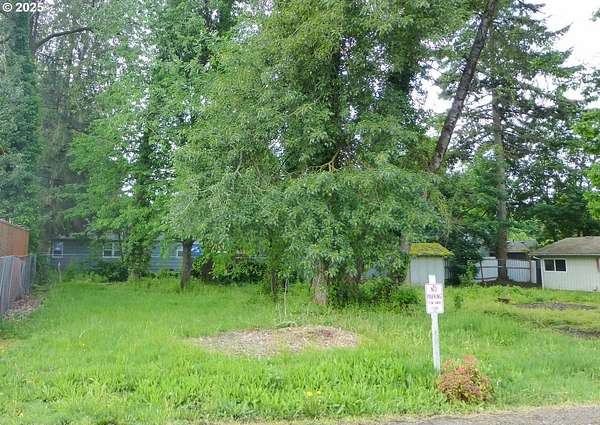 0.12 Acres of Mixed-Use Land for Sale in Gresham, Oregon