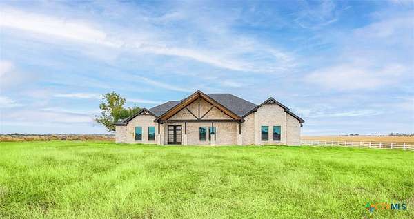 3.43 Acres of Residential Land with Home for Sale in Buckholts, Texas