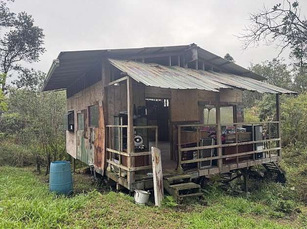 3 Acres of Residential Land for Sale in Mountain View, Hawaii