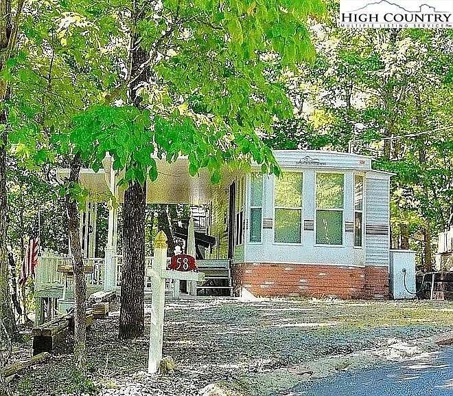 0.09 Acres of Land for Sale in Traphill, North Carolina