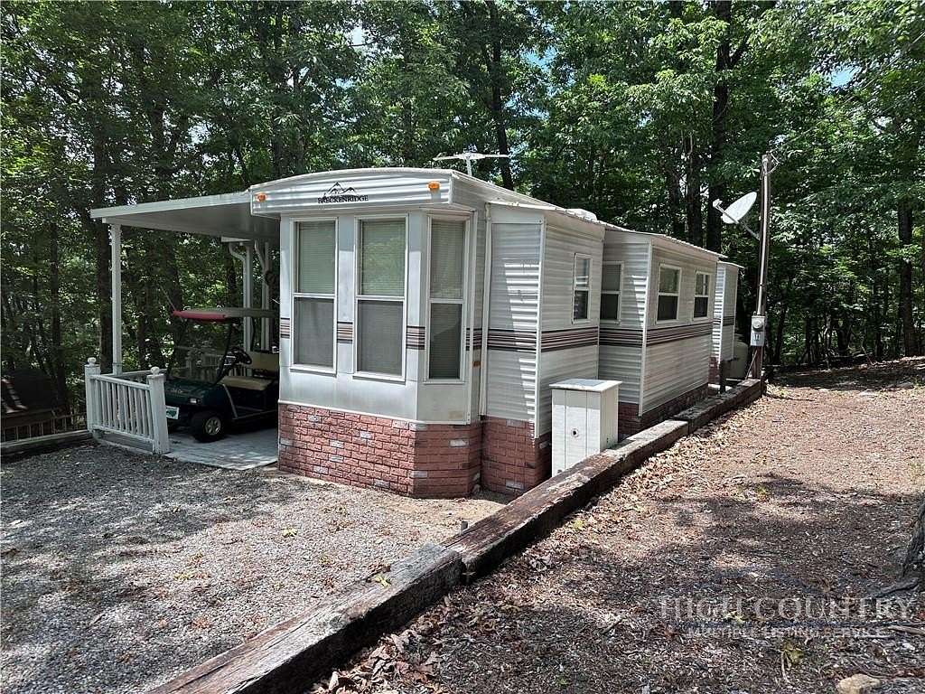 0.09 Acres of Land for Sale in Traphill, North Carolina