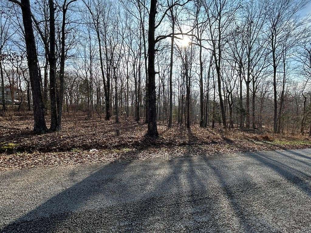 0.6 Acres of Residential Land for Sale in Big Sandy, Tennessee
