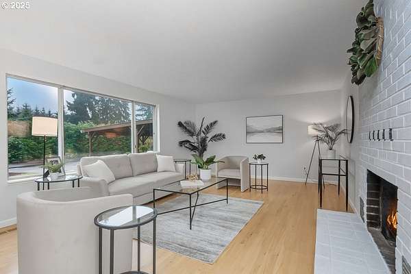 2 Acres of Residential Land with Home for Sale in Oregon City, Oregon