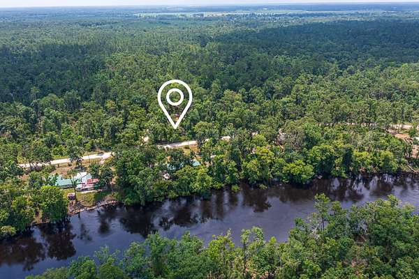 0.47 Acres of Residential Land for Sale in Live Oak, Florida