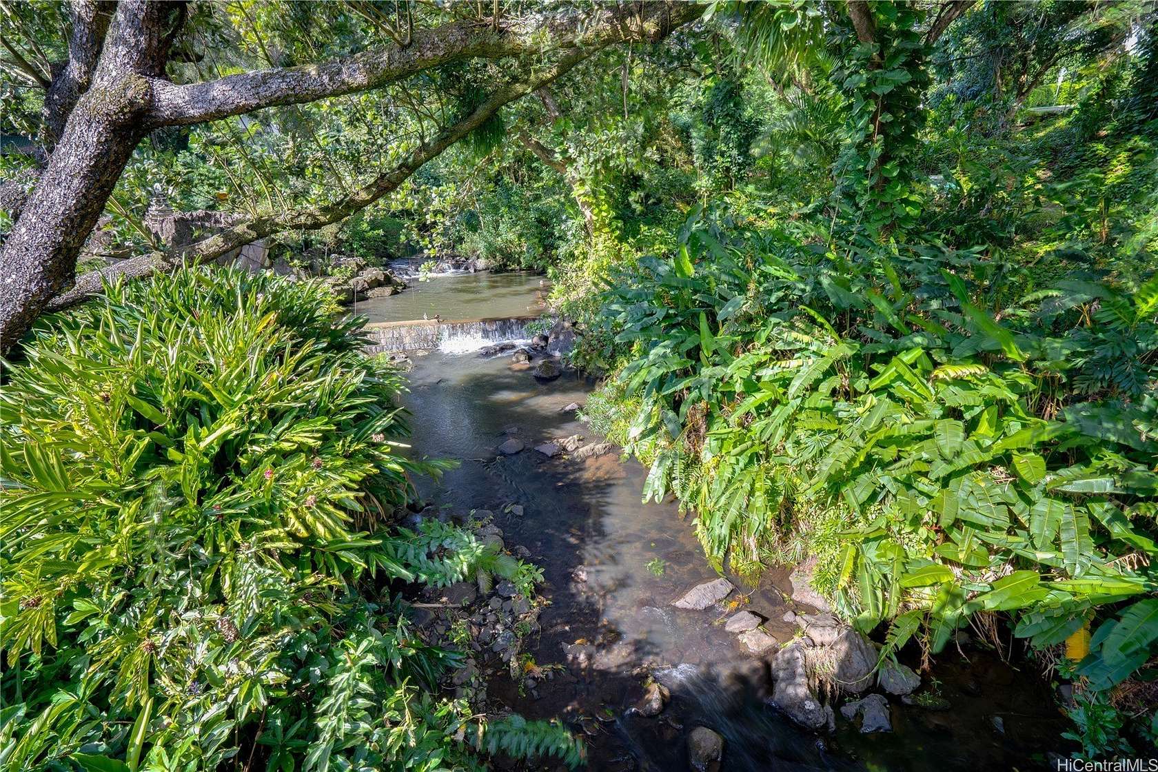 Residential Land for Sale in Honolulu, Hawaii
