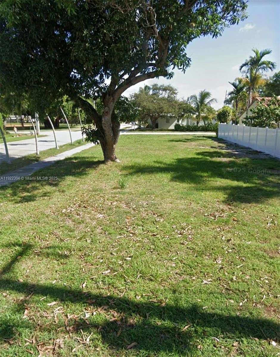 0.14 Acres of Residential Land for Sale in Hollywood, Florida