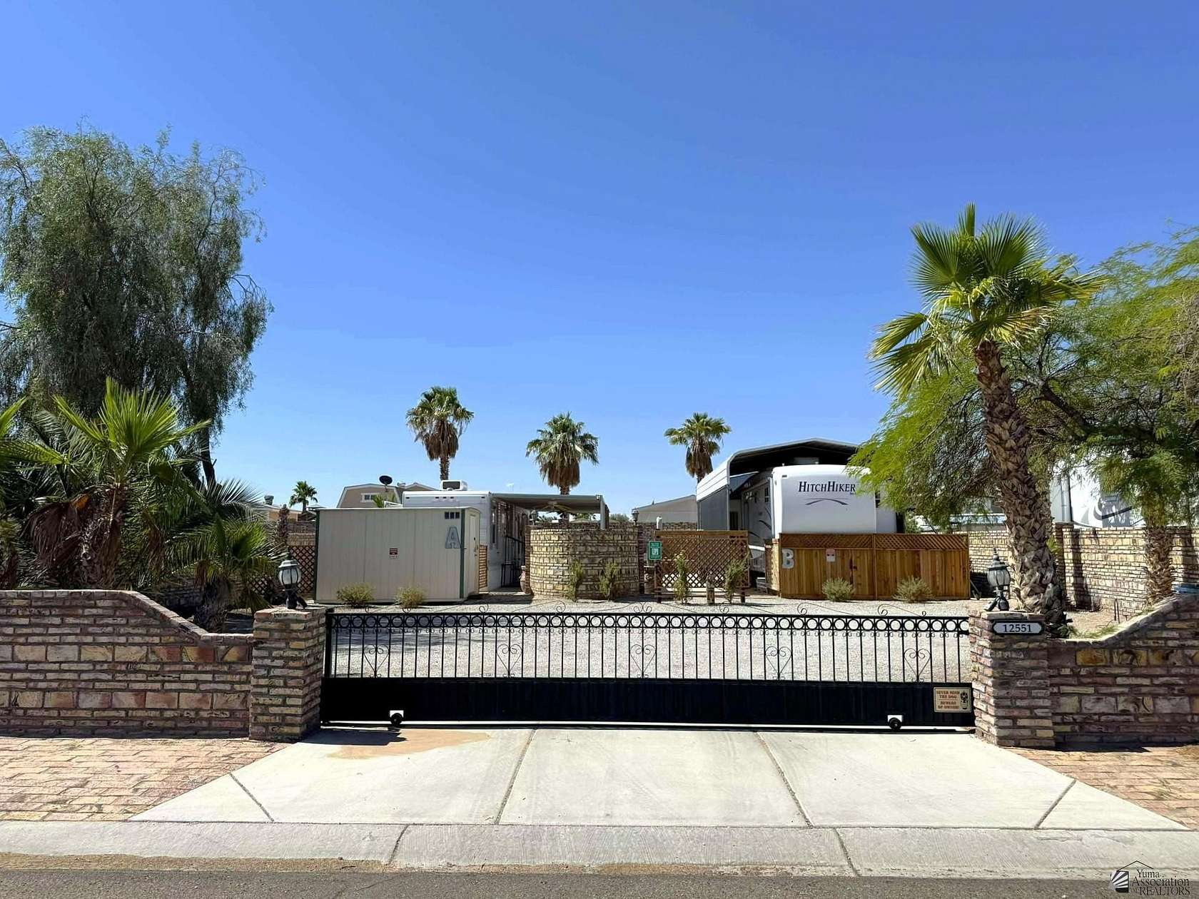 Improved Residential Land for Sale in Yuma, Arizona