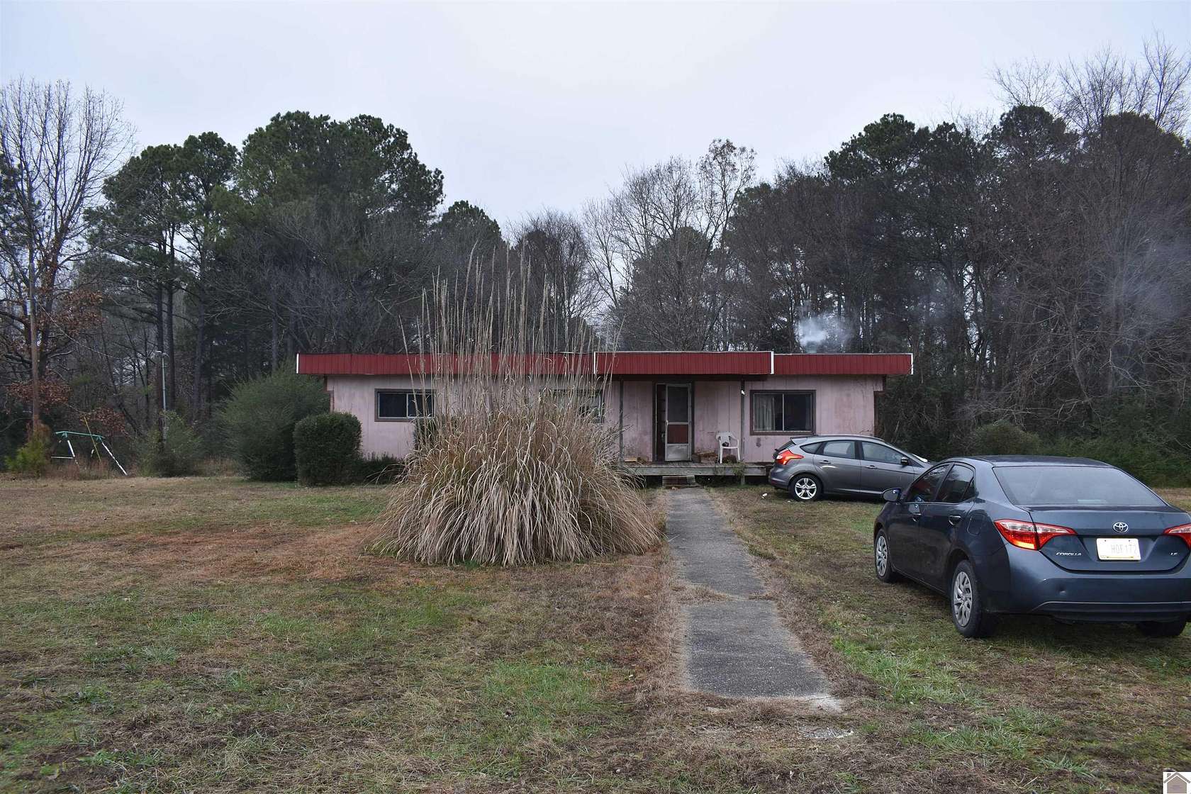 3 Acres of Residential Land with Home for Sale in Benton, Kentucky