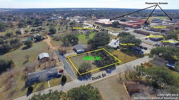 0.47 Acres of Commercial Land for Sale in Pleasanton, Texas
