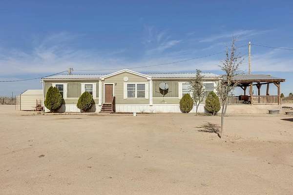 10 Acres of Residential Land with Home for Sale in Fort Stockton, Texas