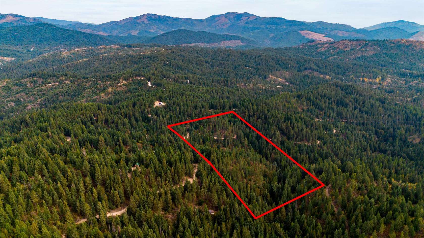 20 Acres of Recreational Land for Sale in Loon Lake, Washington