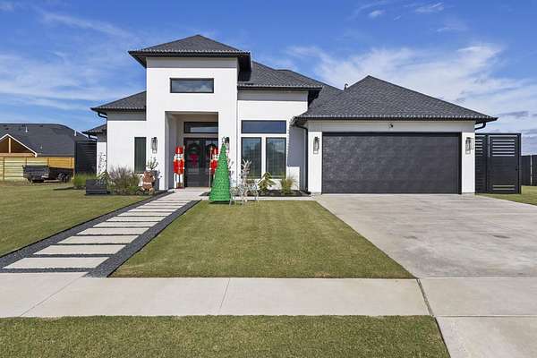 32 Acres of Land with Home for Sale in Port Neches, Texas