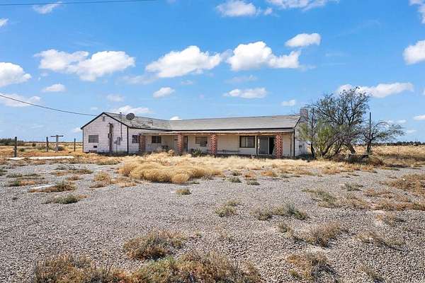 122 Acres of Agricultural Land for Sale in Pecos, Texas