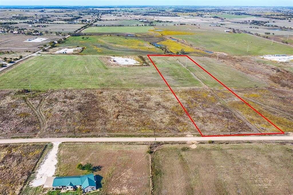 11 Acres of Land for Sale in Cleburne, Texas