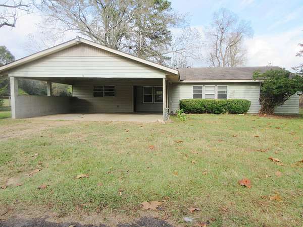 2.5 Acres of Land with Home for Sale in Keithville, Louisiana