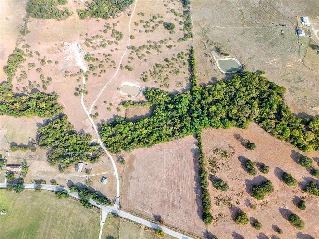 8.56 Acres of Residential Land for Sale in Rhome, Texas