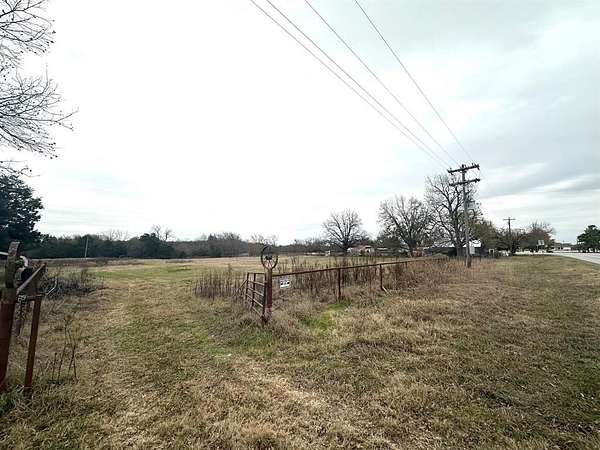 3.5 Acres of Residential Land for Sale in Callisburg, Texas