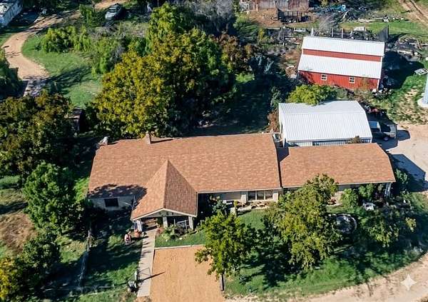 4.72 Acres of Land with Home for Sale in Weatherford, Texas