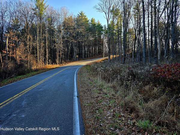 3.1 Acres of Residential Land for Sale in New Baltimore, New York