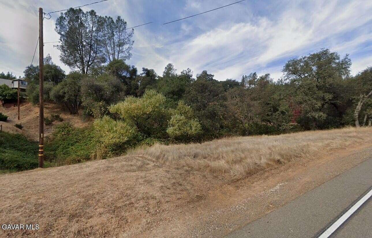 0.88 Acres of Residential Land for Sale in Grass Valley, California