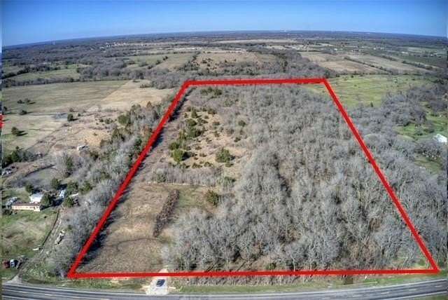 30 Acres of Recreational & Residential Land for Sale in Campbell, Texas