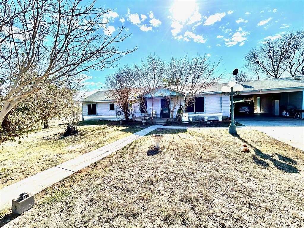 5.21 Acres of Residential Land with Home for Sale in Brownwood, Texas