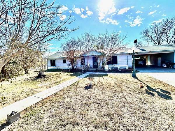 5.21 Acres of Residential Land with Home for Sale in Brownwood, Texas