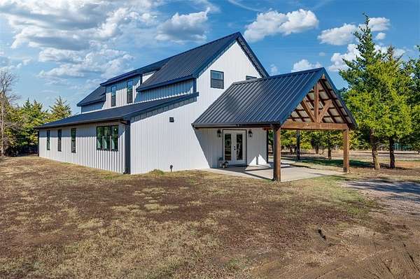 13 Acres of Land with Home for Sale in Cooper, Texas