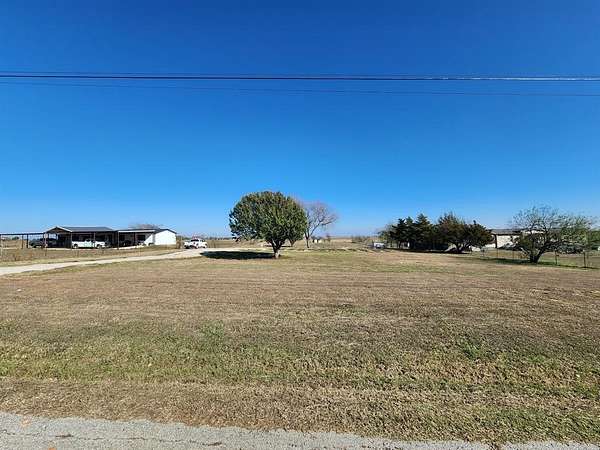 3.14 Acres of Land for Sale in Alvarado, Texas