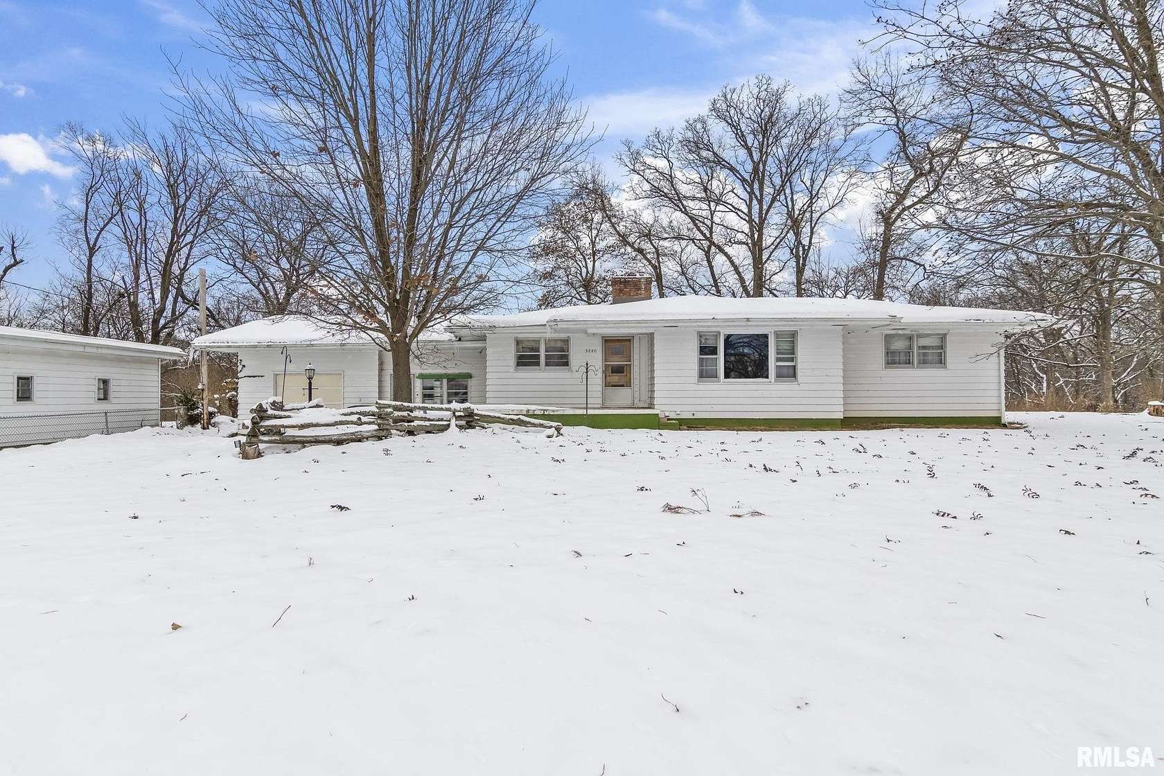 2 Acres of Residential Land with Home for Sale in Springfield, Illinois