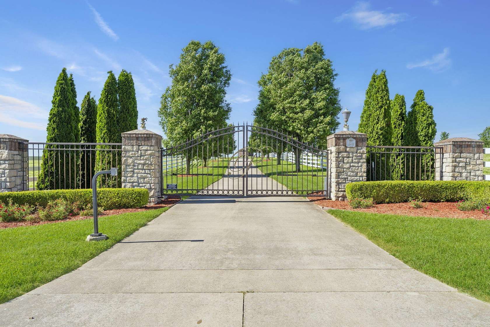 7 Acres of Residential Land with Home for Sale in Rogersville, Missouri