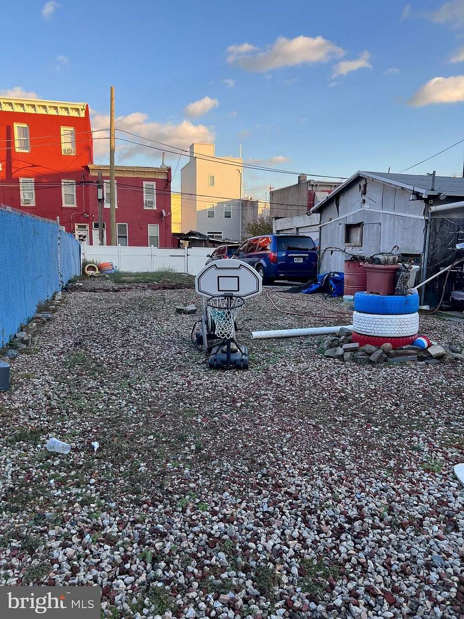 0.02 Acres of Land for Sale in Philadelphia, Pennsylvania