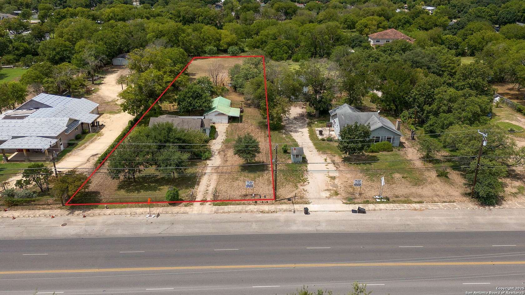 1 Acre of Mixed-Use Land for Sale in San Antonio, Texas