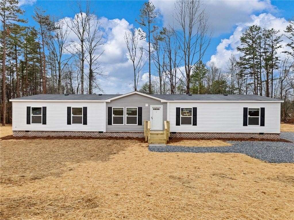 1.5 Acres of Residential Land with Home for Sale in Gainesville, Georgia