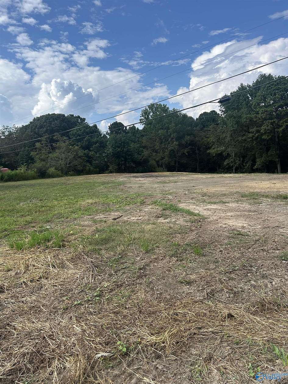 3.7 Acres of Residential Land for Sale in Arab, Alabama