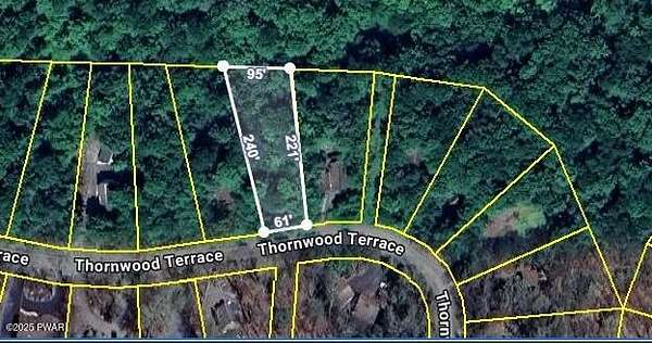 0.39 Acres of Residential Land for Sale in Lake Ariel, Pennsylvania