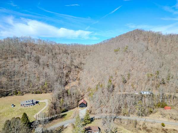 38 Acres of Recreational Land for Sale in Oneida, Kentucky