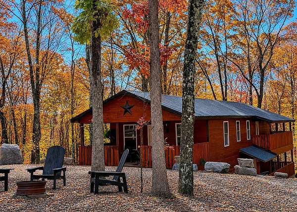 2.8 Acres of Land with Home for Sale in Strunk, Kentucky
