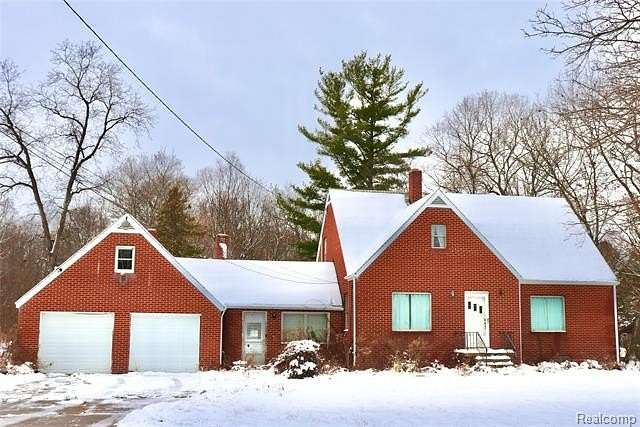 10 Acres of Land with Home for Sale in Mundy Township, Michigan