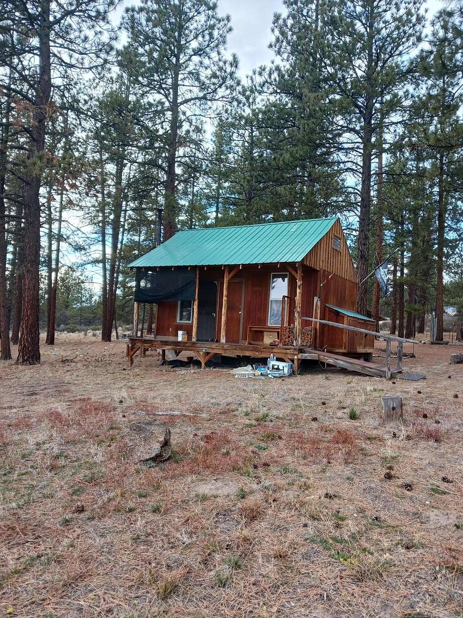 4.57 Acres of Residential Land for Sale in Sprague River, Oregon