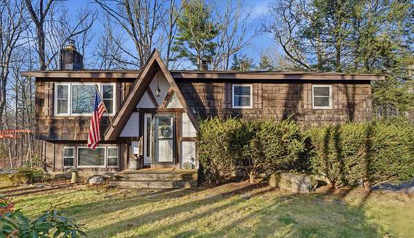 2 Acres of Residential Land with Home for Sale in Willington Town, Connecticut