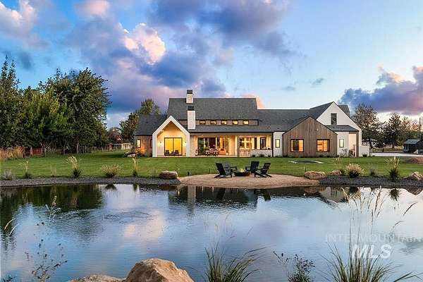 2.44 Acres of Residential Land with Home for Sale in Eagle, Idaho