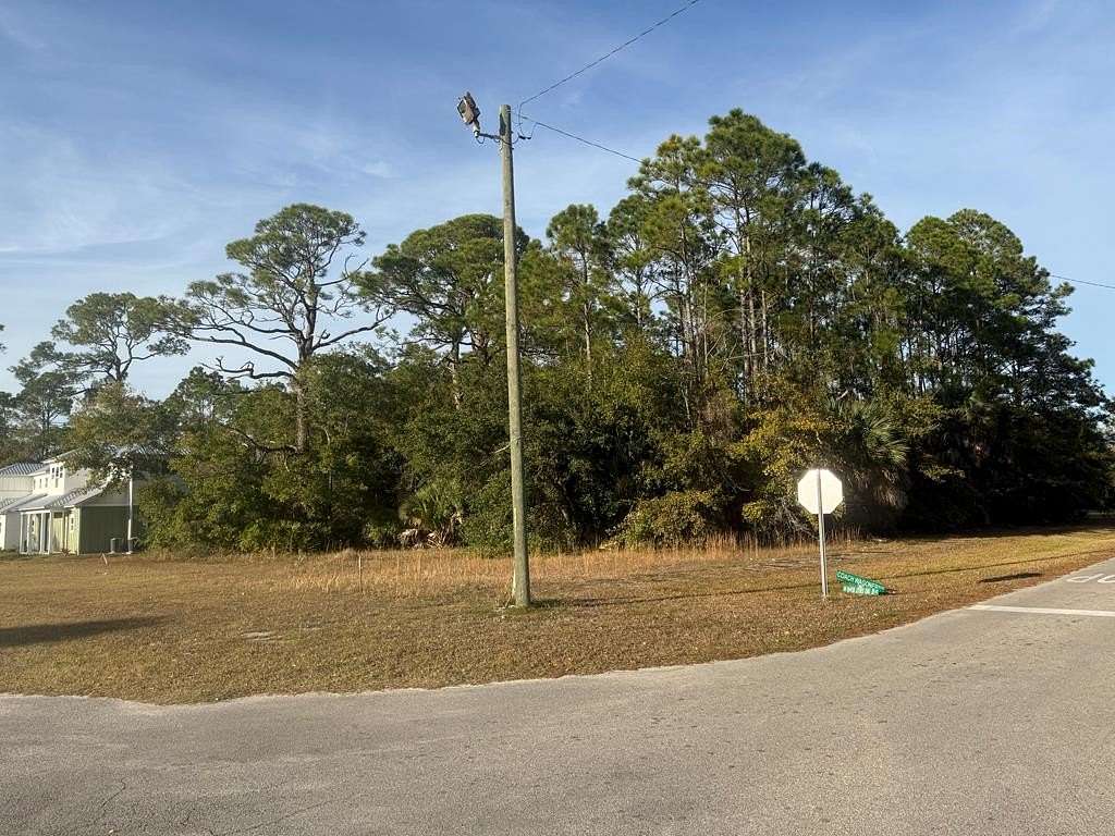 0.28 Acres of Residential Land for Sale in Apalachicola, Florida