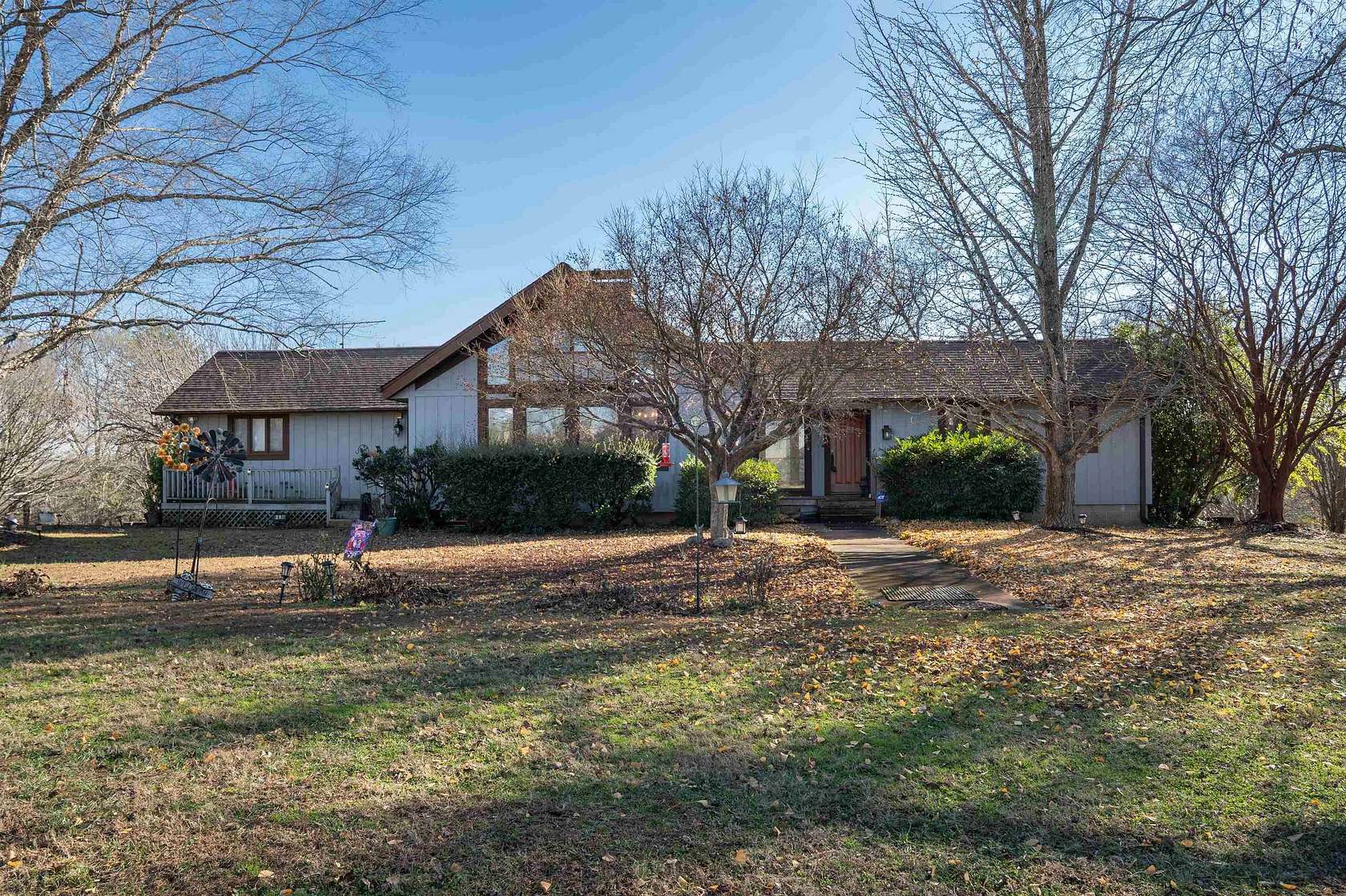 31.7 Acres of Land with Home for Sale in Chesnee, South Carolina