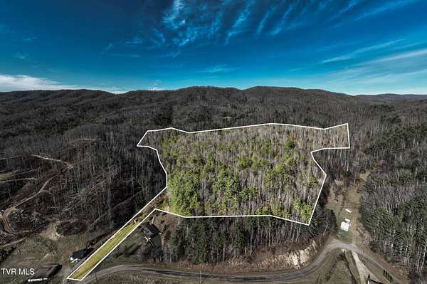 33.5 Acres of Recreational Land for Sale in Mountain City, Tennessee
