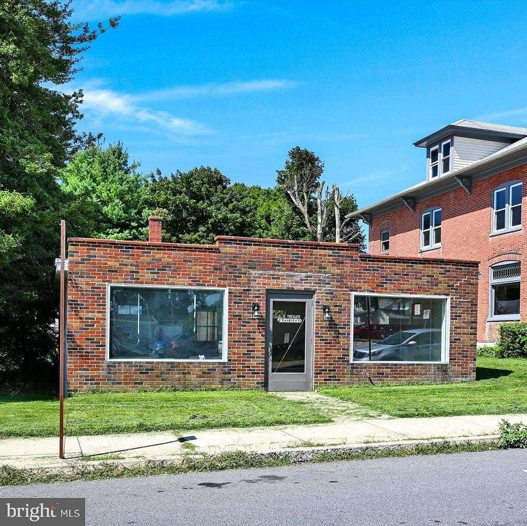 0.61 Acres of Commercial Land for Sale in Topton, Pennsylvania