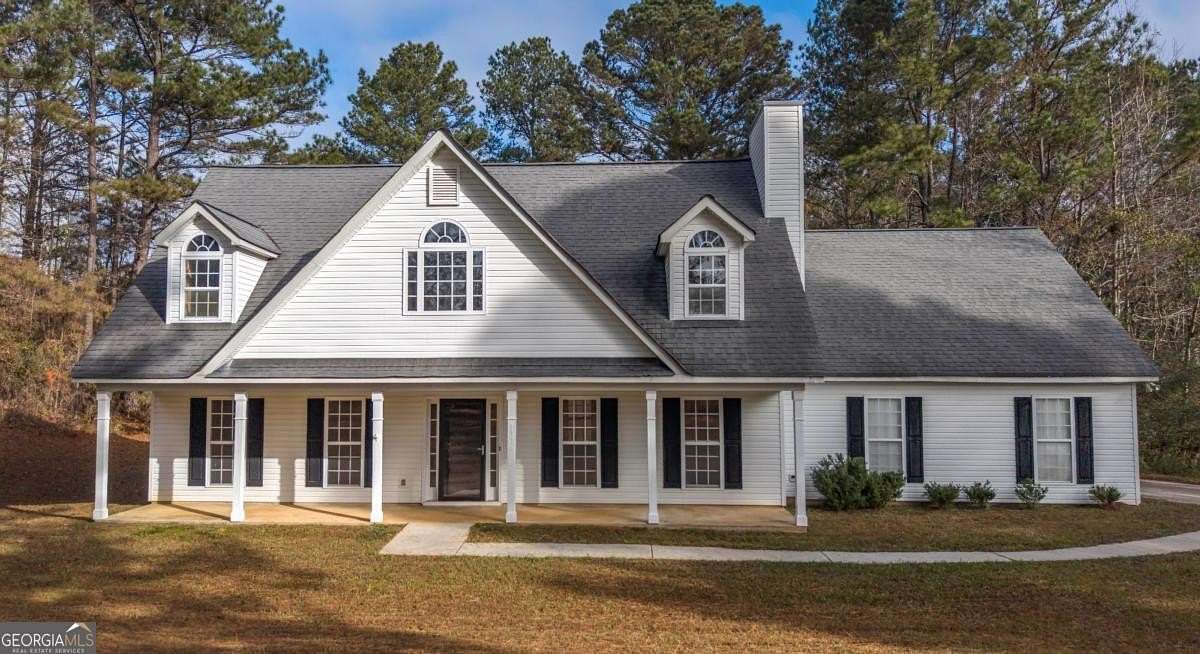 2.43 Acres of Residential Land with Home for Sale in Newnan, Georgia