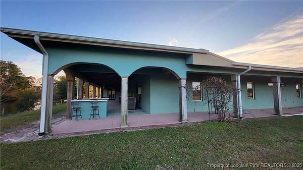 12.5 Acres of Land with Home for Lease in Lumberton, North Carolina