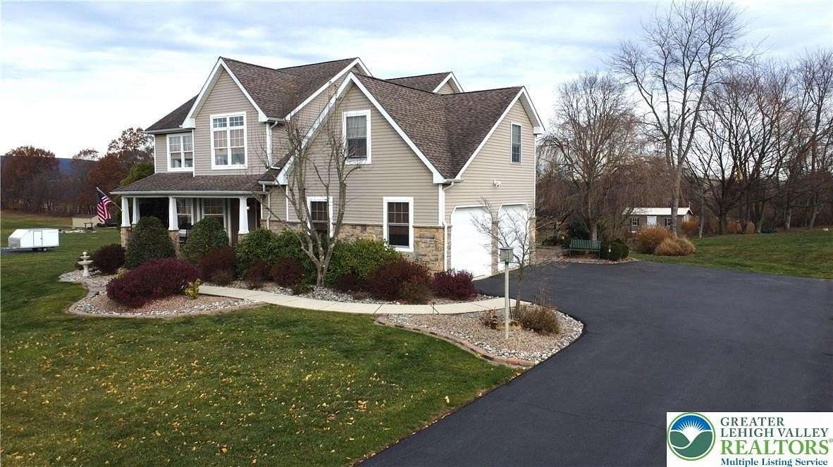 1.52 Acres of Residential Land with Home for Sale in Pen Argyl, Pennsylvania