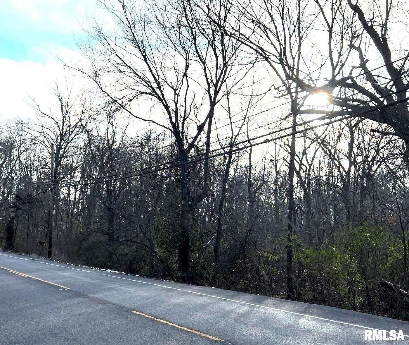 7.23 Acres of Residential Land for Sale in Carbondale, Illinois